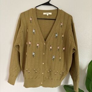 Embroidered Olive Green V-Neck Button Cardigan
